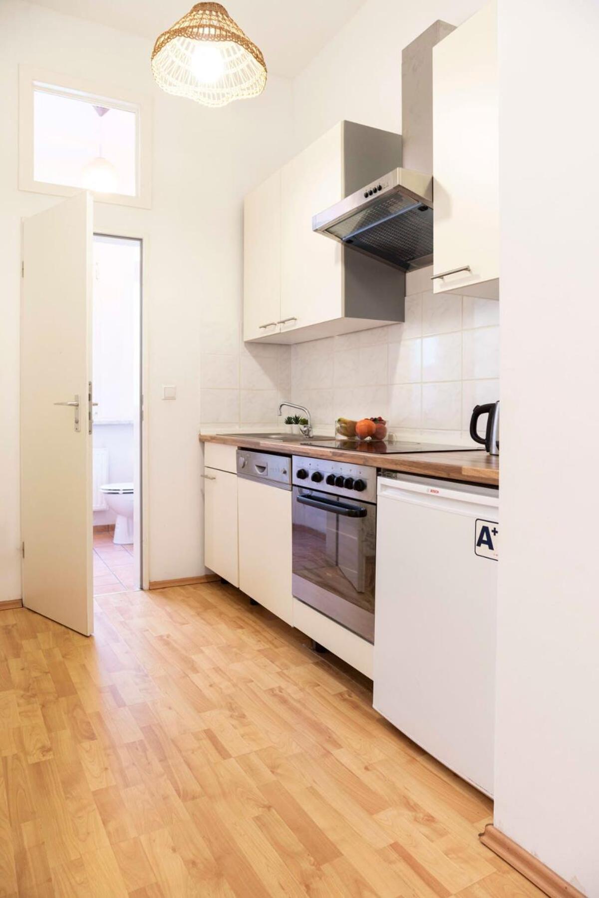 One Bedroom Apartment Berlin Neukoelln Eksteriør bilde